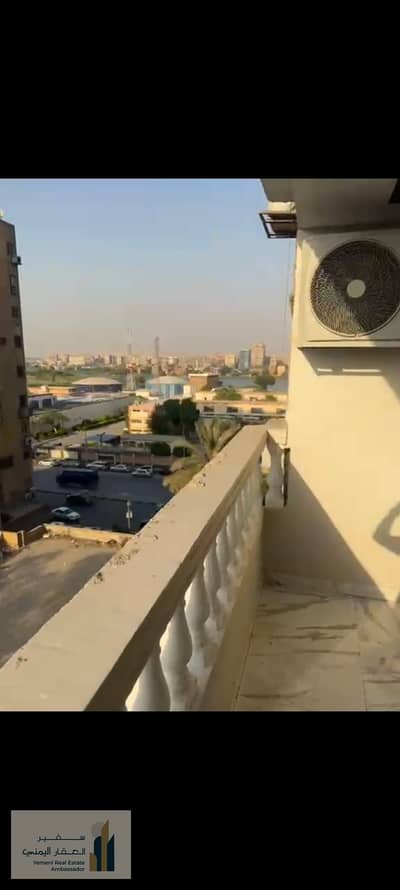فرصة مميزة للسكن الراقي أو الاستثمار في موقع حيوي واستثنائي مباشرة على النيل بشرع البحر الأعظم.