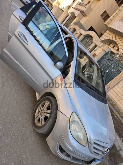 مارسيدس b150