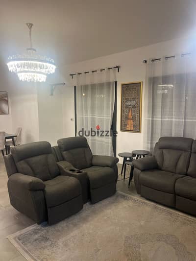For rent: a furnished apartment in Brivado, with an area of 175 square meters, a garden of 60 square meters, 3 rooms, 3 bathrooms, lake view, super luxury hotel furniture, very special location.