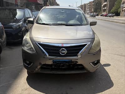 Nissan Sunny 2015