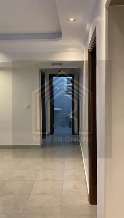 For rent, an apartment in Al-Hadiqah Al-Oktobrah [Rehab October City Compound] area 166 meters