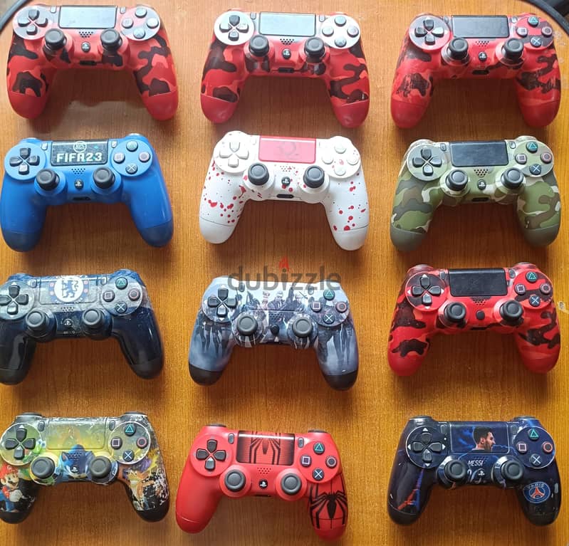 PlayStation 4 controllers 1