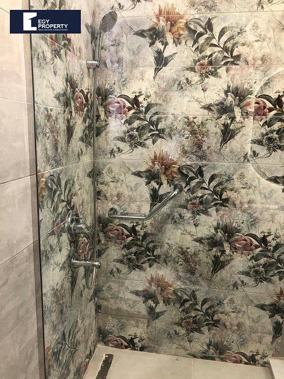 فيلا بـ٦ غرف نوم في كومباوند هايد بارك القاهرة الجديدة، صورة ٩ من ١٤