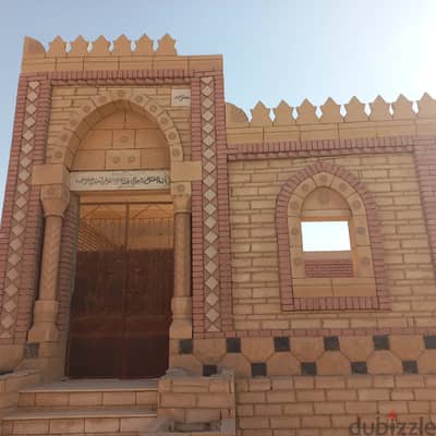 مـدفن 40 متر من المــالك مباشرة - طريق الفيــوم - المدخـــل الثــالــث