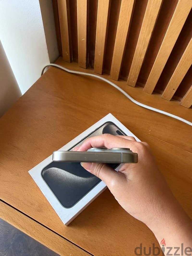 Apple - iPhone 15 Pro 2