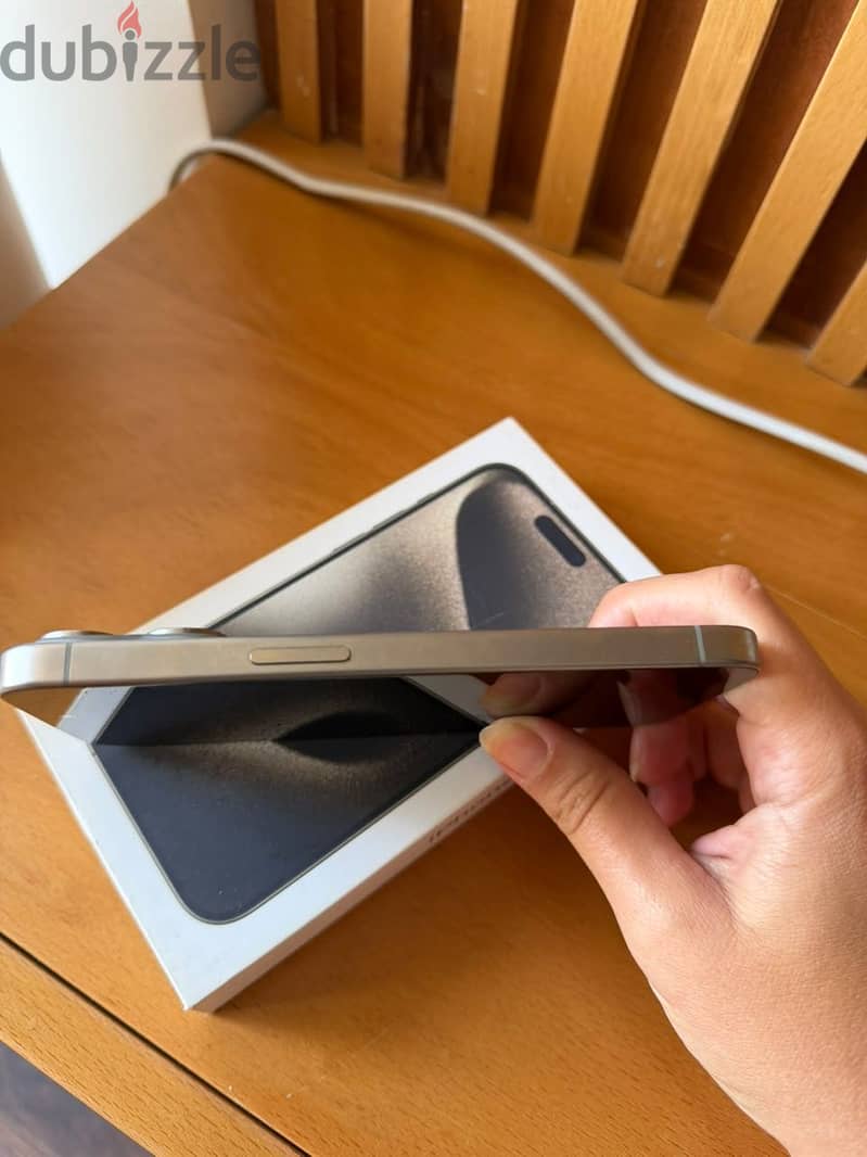 Apple - iPhone 15 Pro 3