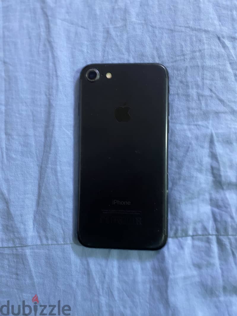 Apple - iPhone 7 1