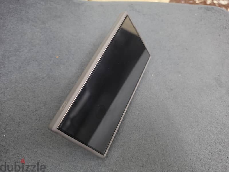 Samsung S24 Ultra 2