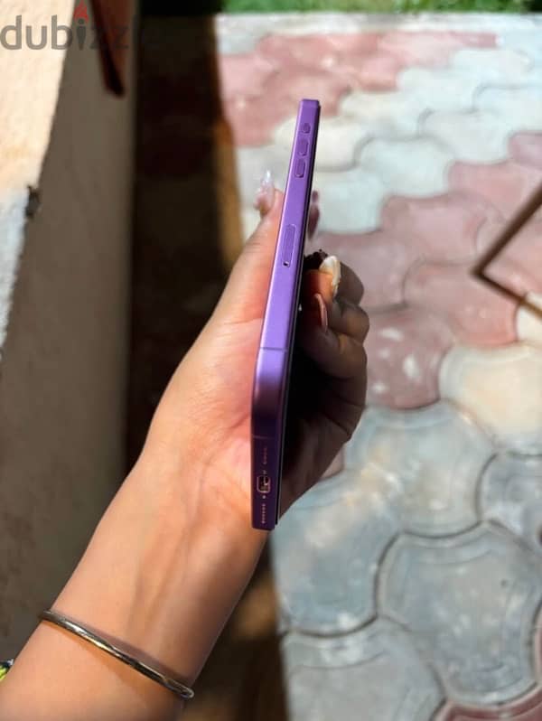 iPhone 16 2