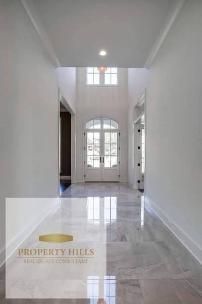 The last townhouse villa available for sale at an unbeatable bargain price!! Fully finished in Mountain View 1.1—ready for immediate move-in, with flexible payment plans available!!