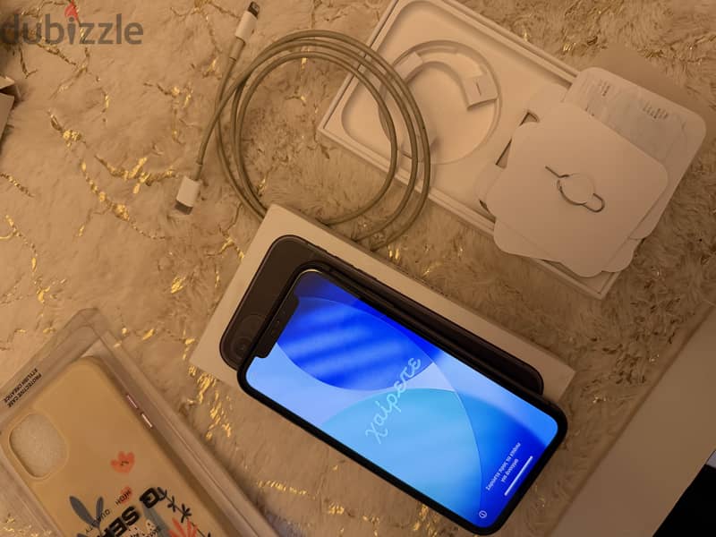 Apple - iPhone 11 (128 GB) 7