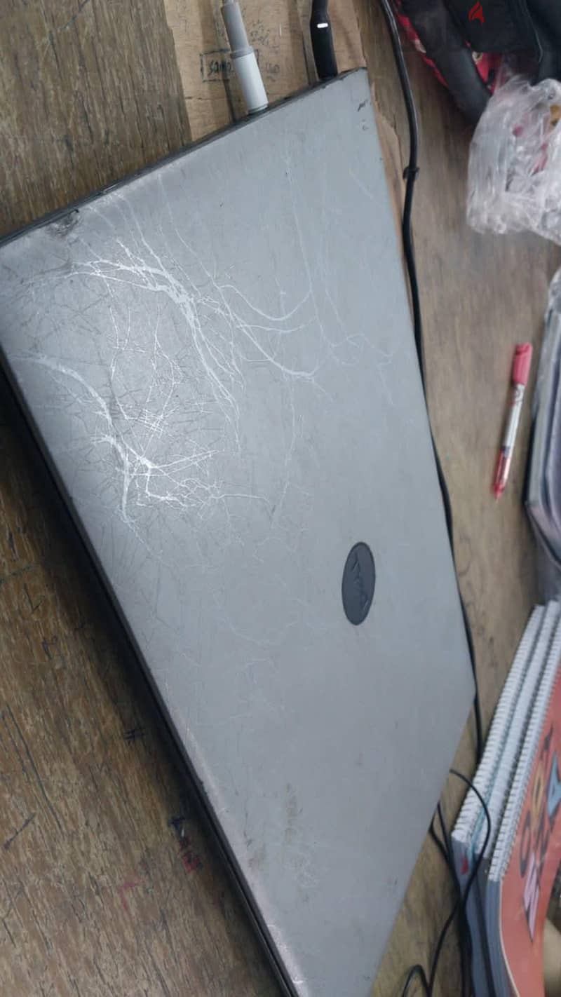 laptop Dell vostro 2