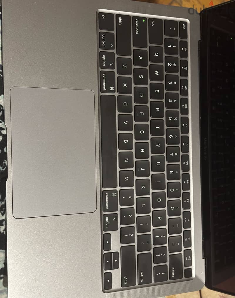 Macbook Air 13’ 2020 3