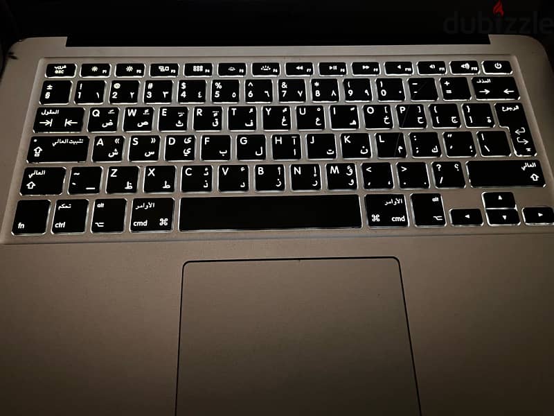 Apple macbook air 13’ 2017 with box and charger 6