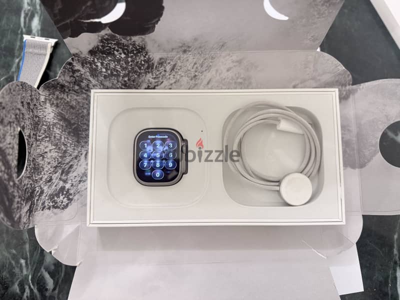Apple Watch Ultra first generation excellent condition 11