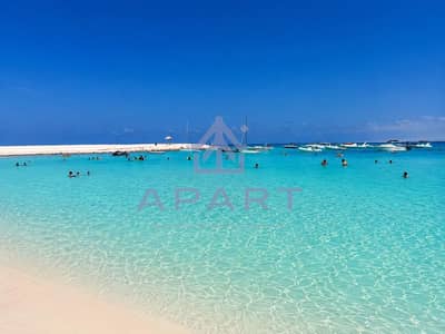 فيلا فاخرة 4 غرف نوم سي فيو موقع مميز في بيت البحر وان ستوري