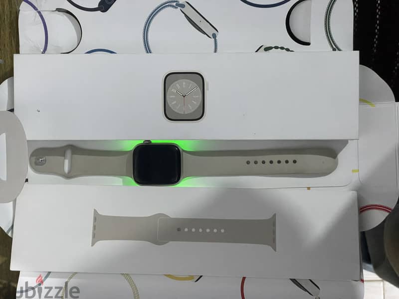 Apple Watch series 8 45mm 4