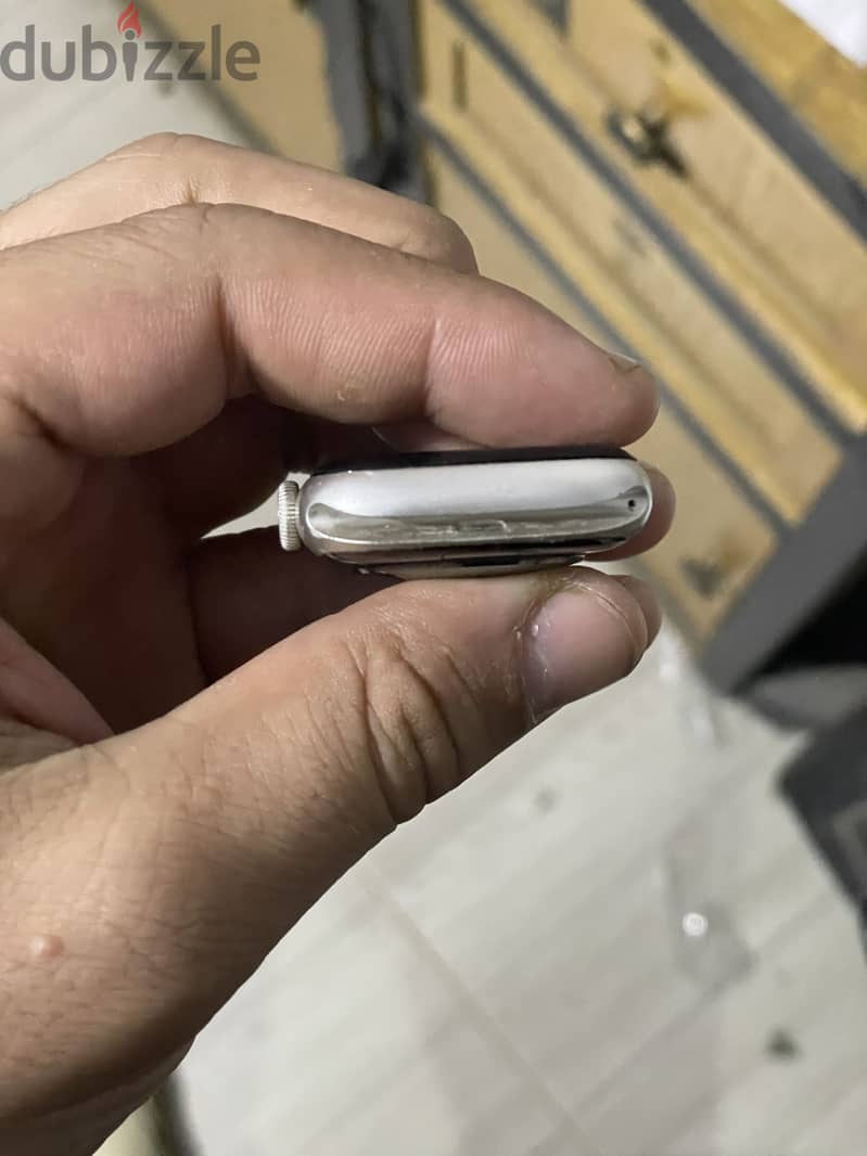 Apple Watch series 8 45mm 10