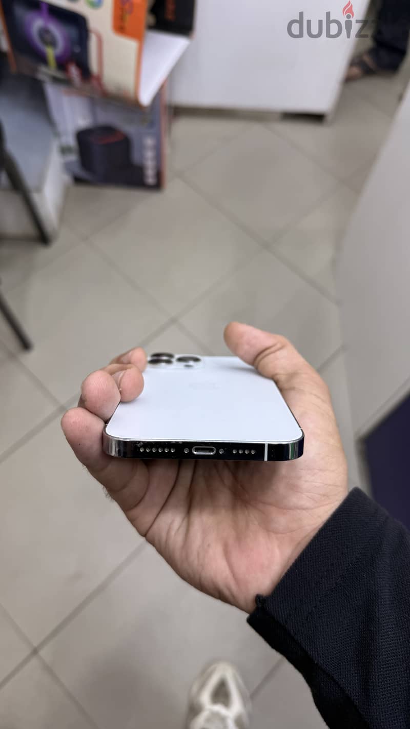 Iphone 13 pro max 1