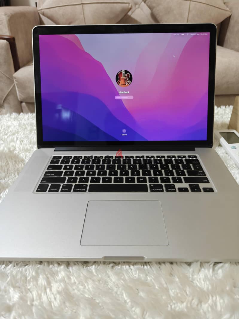 MacBook Pro 15-inch Retina Mid 2015 2