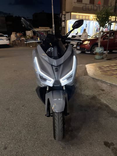 Sym ايفو 200