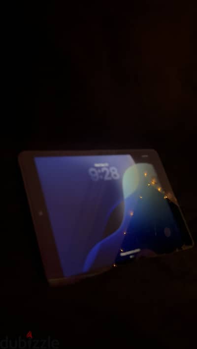 Apple IPad 8th Generation used like new grey 32gb