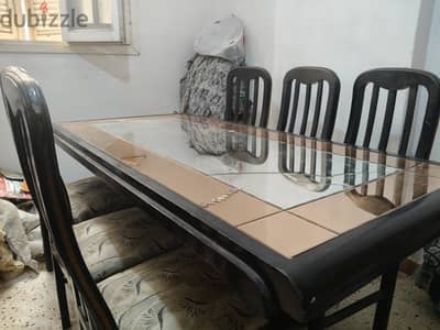 سفره بالكراسي وتسريحه