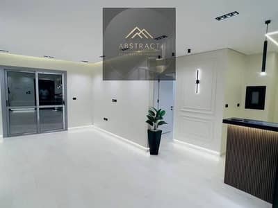 بالتقسيط علي 10 سنين شقه 3 غرف للبيع Prime location امام المطار وبجوار فندق الكمبنسكي بالقرب من اهم المحاور الرئيسيه في القاهرة الجديده