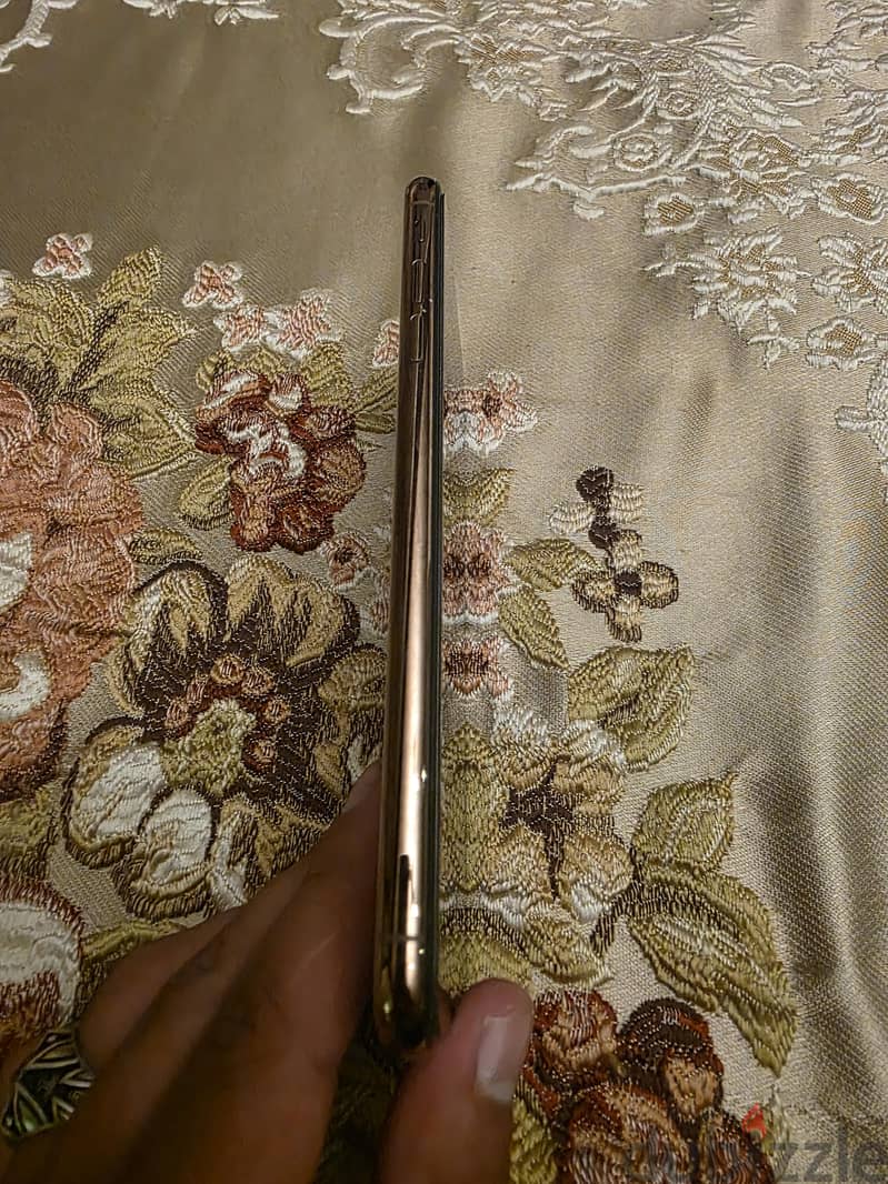 Apple - iPhone XS Max 256GB 1
