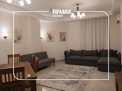 شقة فندقية للايجار السنوي في الحي اللاتيني العلمين الجديدة | اول ساكن فرش مودرن تكييف مركزي  | إطلالة على المدينة التراثية