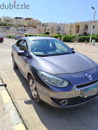 رينو فلوينس 2010 / Renault Fluence 2010