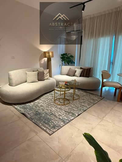 شقة High-End بتشطيب Fully Finished بالمطبخ والتكييفات في Prime Location في مصر الجديدة أمام دار الإشارة ودقائق من مطار القاهرة والكوربة