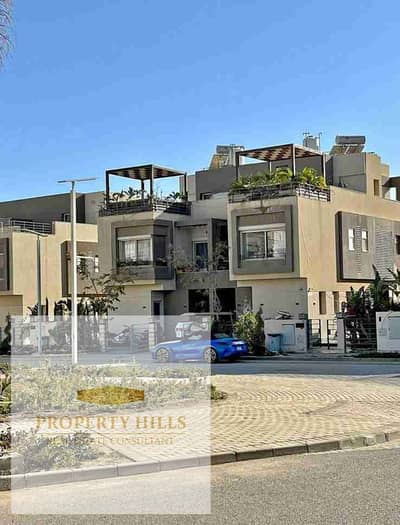 فيلا متشطبه بالكامل للبيع في معاها التكيفات تشطيب سوبر لوكس| جاهزة للمعاينة بسعر مميز و تخفضيات على السعر قابله للتفاوض| مساحة 225م² + باركينج خاص لعربيتين  السعر:15,000,000كاش التفاصيل:  نوع الوحدة: تاون هاوس  المساحة المبنية: 225 م²  باركينج خاص بالفيلا