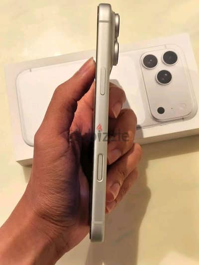 Apple - iPhone 17 Pro Max