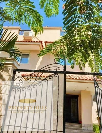 Fully finished Villa for Sale includes air conditioner and kitchen with best discount for the total price  Unit Type: townhouse  Area: 219sqm   Compound Features:  Prime strategic location in New Cairo  Modern designs with premium finishing  Wide green ar