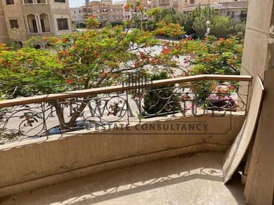 شقه جاهزه للاستلام جنوب الاكاديميه بأطلاله مميزه