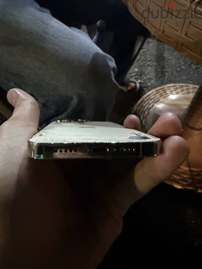 آبل - آيفون 14 برو