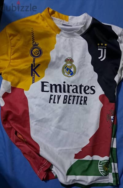 تيشرت CR7 الخرافي  كل فرق رونالدو في قميص واحد!