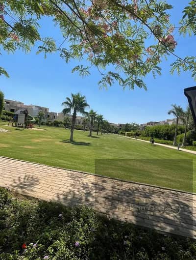 For sale townhouse corner Wood ville golf extension Directly on landscape