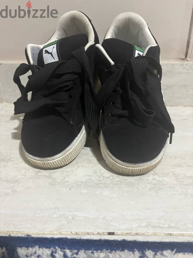 High copy Buma shoes used like new 1