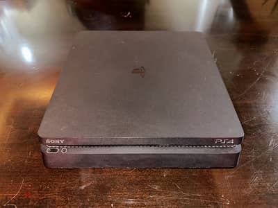 PS4 Slim