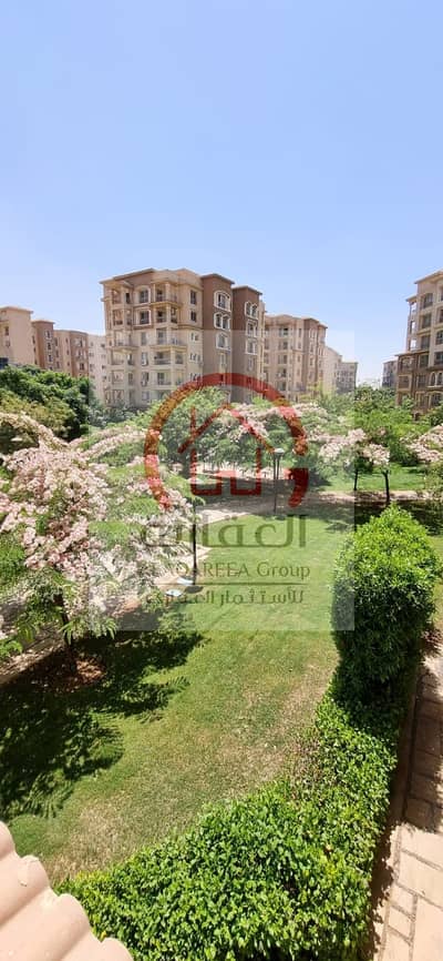 للبيع شقه 111م بمدينتي تشطيب سوبر لوكس في B2 موقع ممتاز