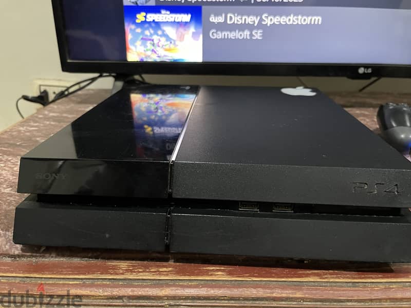 Playstation 4 flat 2