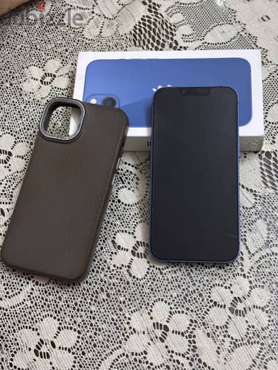 Apple - iPhone 13