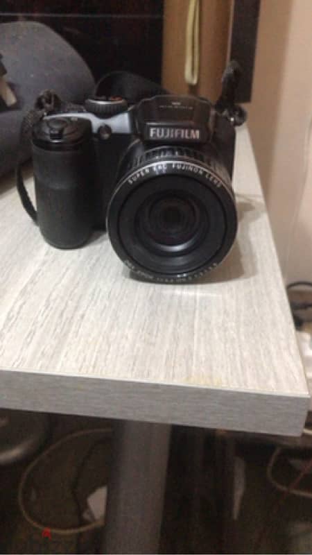 Fujifilm finepix s4700 3
