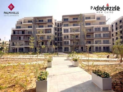 شقة مميزة متشطبة بالكامل للبيع في Palm hills new cairo