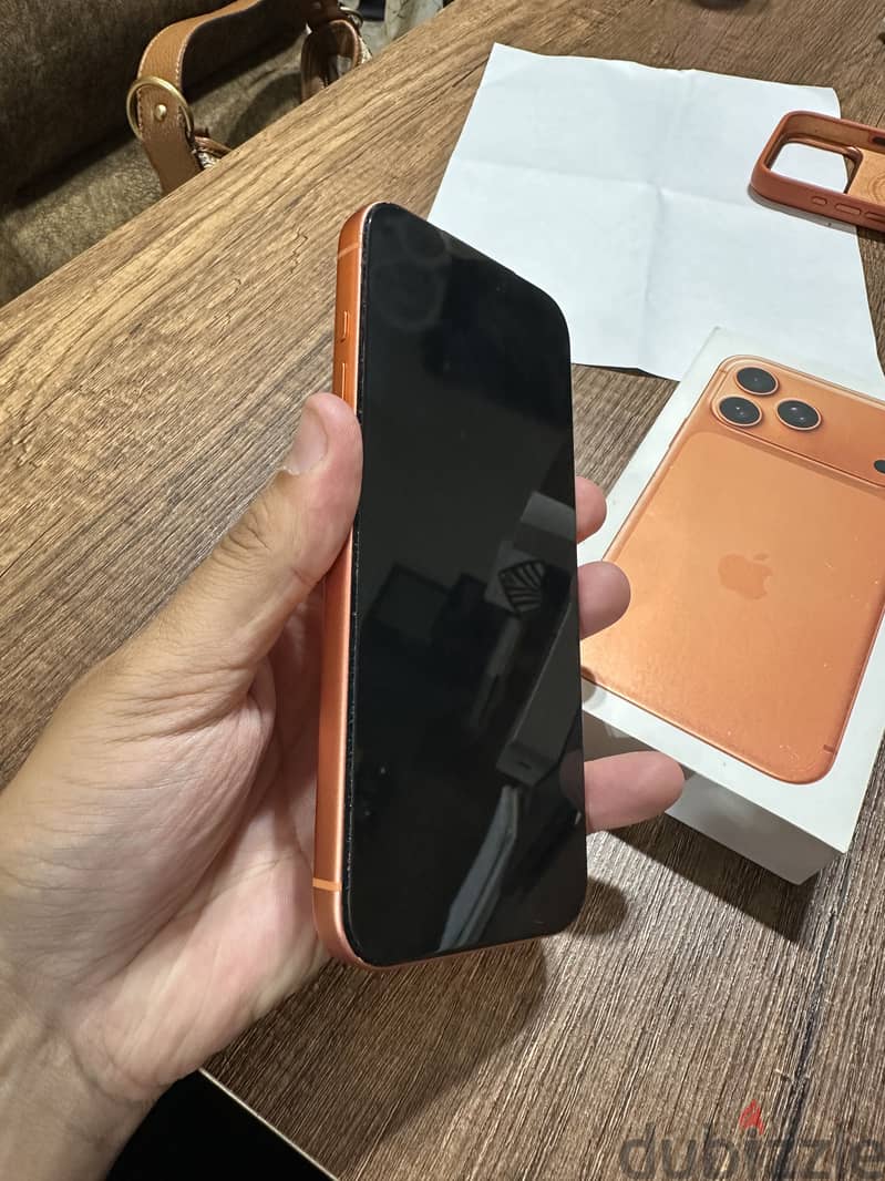 Apple - iPhone 17 Pro Max - مدفوع الضريبة 5