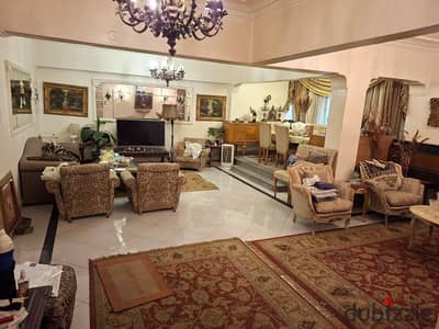 شقه للبيع مصر الجديده متفرعات الحجاز ومستشفى الوطني للعيون 150 م دور تالت اسانسير