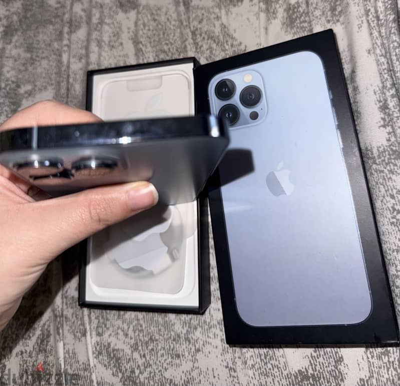 Apple - iPhone 13 Pro Max 3