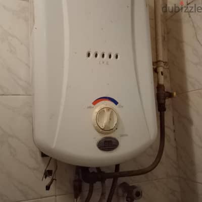 سخان غاز طبيعي